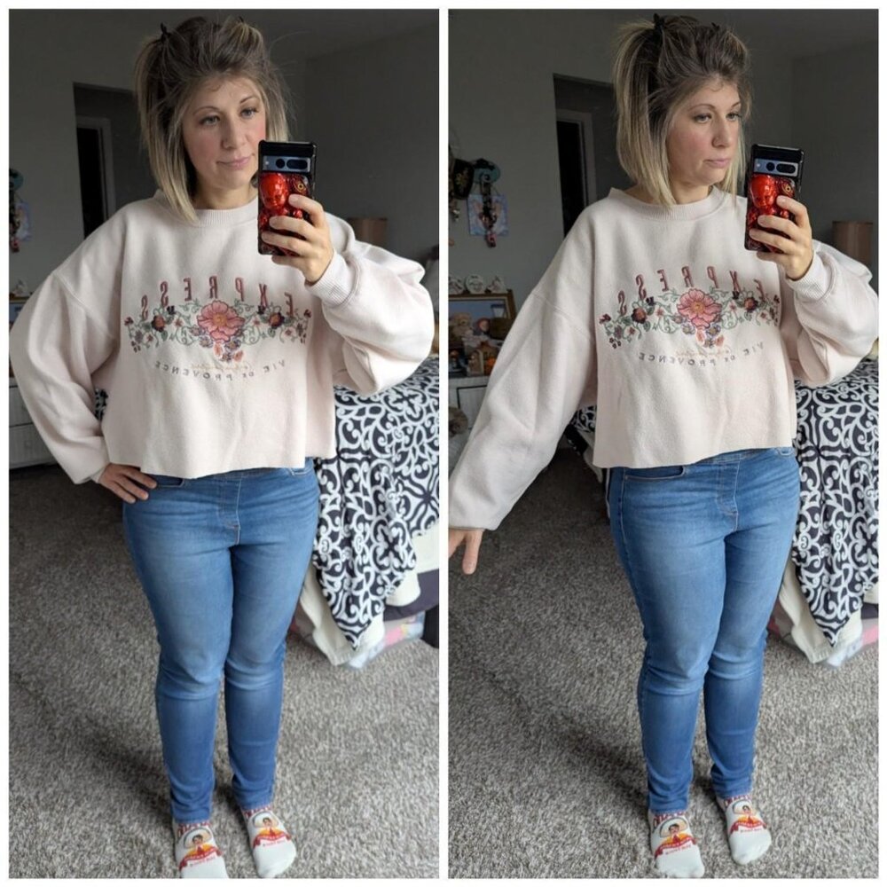Express Sweatshirt - Picture 8 of 8